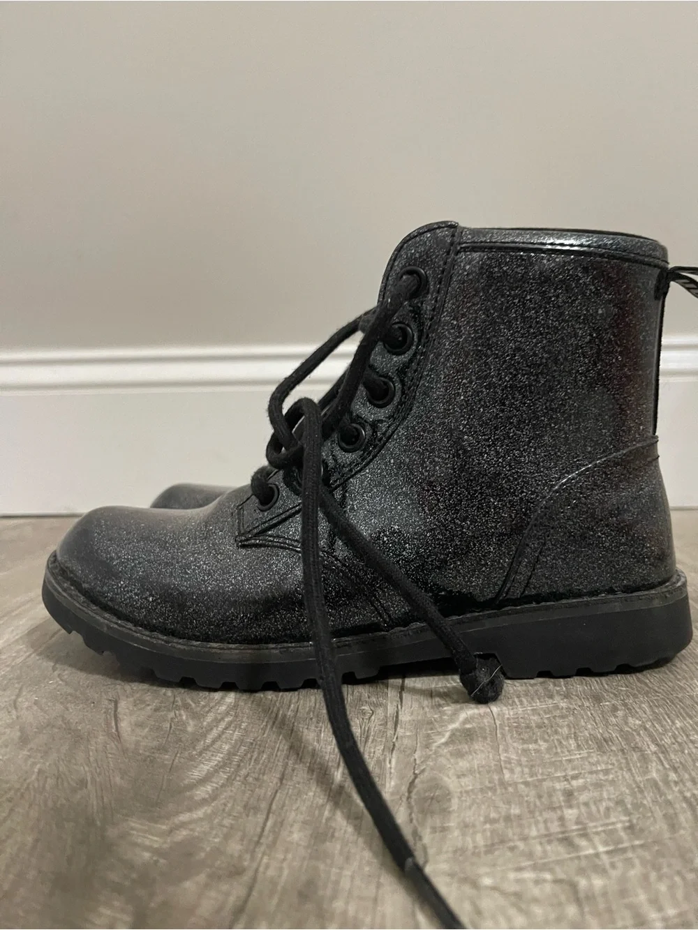 UGG Ryann Kids Black Glitter Lace-Up Ankle Boots